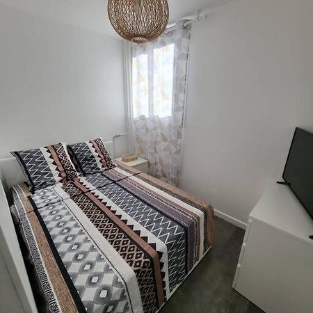 Pepite Entre Paris Et Versailles Apartment Chaville Bagian luar foto
