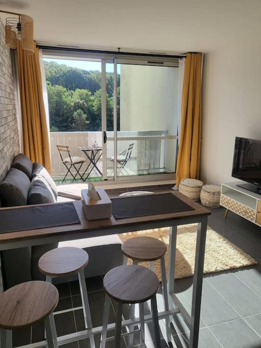 Pepite Entre Paris Et Versailles Apartment Chaville Bagian luar foto