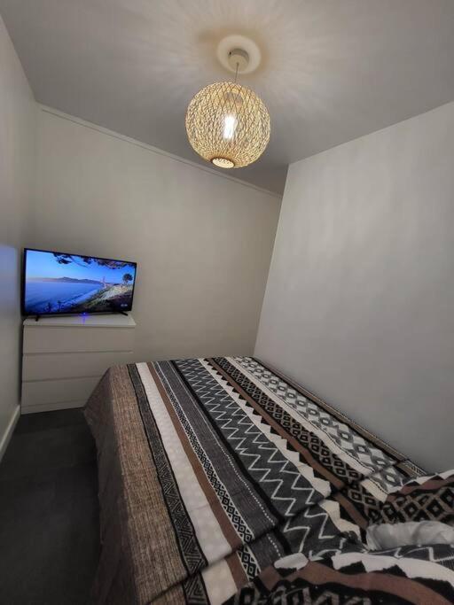 Pepite Entre Paris Et Versailles Apartment Chaville Bagian luar foto
